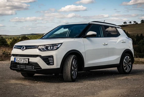 KGM Tivoli (Automatic, 1.5 L, 5 Seats)