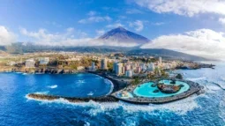 Puerto de la Cruz: A Enchanting Blend of History, Natural Beauty, and Vibrant Culture