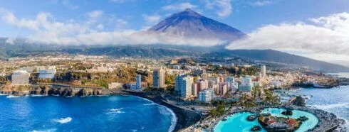 Puerto de la Cruz: A Enchanting Blend of History, Natural Beauty, and Vibrant Culture