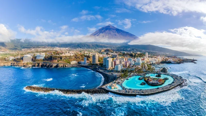 Puerto de la Cruz: A Enchanting Blend of History, Natural Beauty, and Vibrant Culture